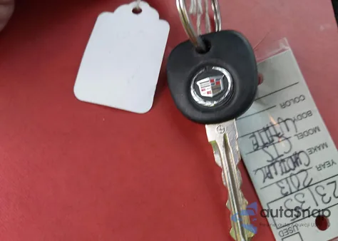 2013 Cadillac Cts Luxury z USA, uszkodzony, nr VIN 1G6DG5E52D0100995